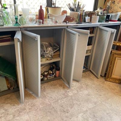 Storage cabinets 