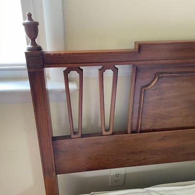 Queen Size Headboard and Metal Bed Frame and Boxspring