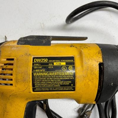 DeWalt Model DW250 VSR Drywall Screw Gun