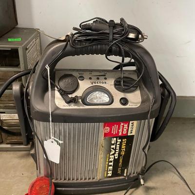 Vector Jump Starter 12 Volt DC Power Supply