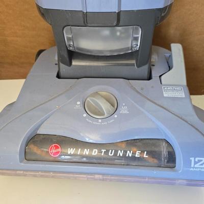 Hoover Wind Tunnel upright vacuum cleaner