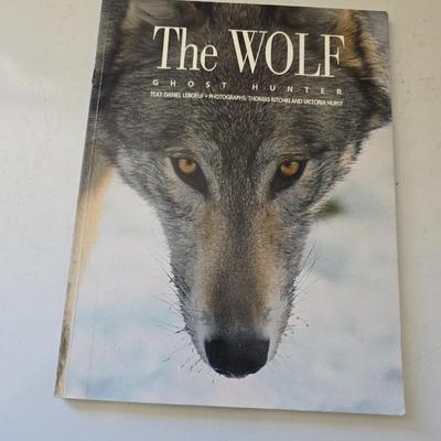 Wildlife, Wilderness & Wonders: Nature Enthusiast - 4 Nature & Outdoor Books – Fishing, Wilderness, Wolves & Fossils