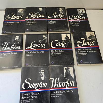 Lot of 10 American Classics – Vintage Paperback Editions (Signet / Mentor Style)