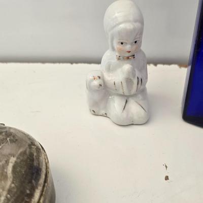 Vintage Religious & Decorative Trinkets – Catholic Icons, Trinket Boxes, Jewelry & More