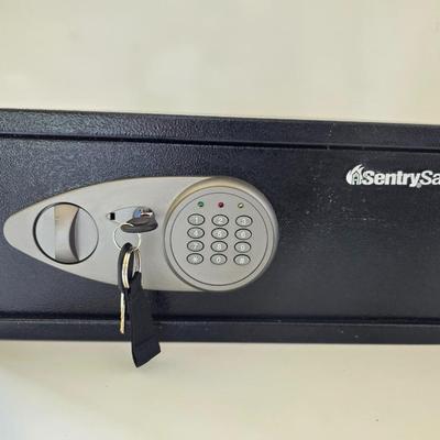SentrySafe Digital Security Safe – Key & Code Entry