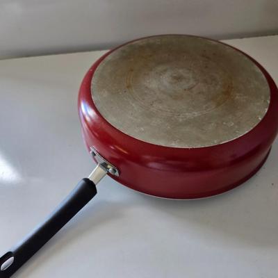 Kitchen Cookware & Utensil Lot – Nonstick Pans, Sunflower Jar