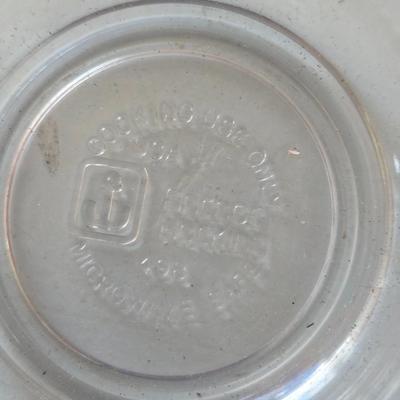 Baking & Kitchen Essentials Lot – Pyrex, Glassware, Cooling Rack, Turntables / Lazy susans