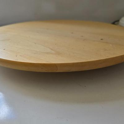 Baking & Kitchen Essentials Lot – Pyrex, Glassware, Cooling Rack, Turntables / Lazy susans