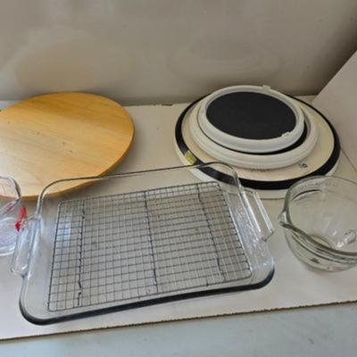 Baking & Kitchen Essentials Lot – Pyrex, Glassware, Cooling Rack, Turntables / Lazy susans