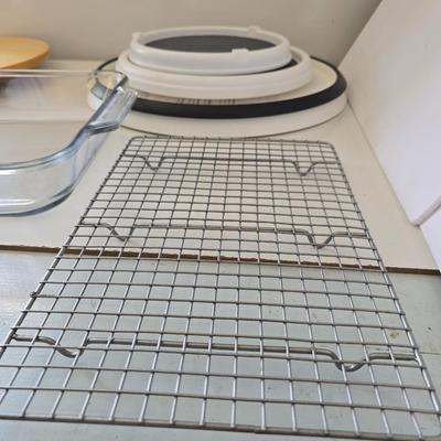 Baking & Kitchen Essentials Lot – Pyrex, Glassware, Cooling Rack, Turntables / Lazy susans