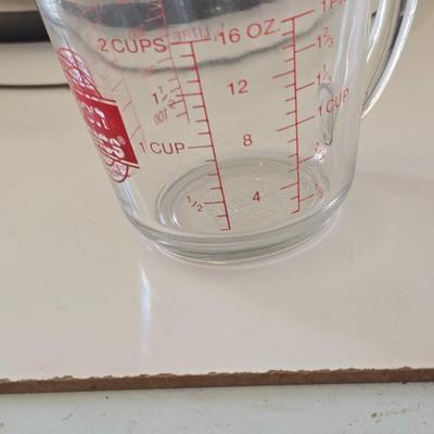 Baking & Kitchen Essentials Lot – Pyrex, Glassware, Cooling Rack, Turntables / Lazy susans