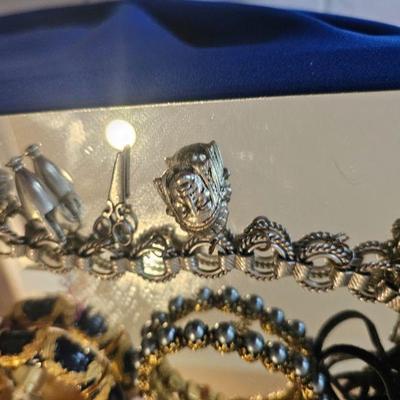 Sale Photo Thumbnail #118
