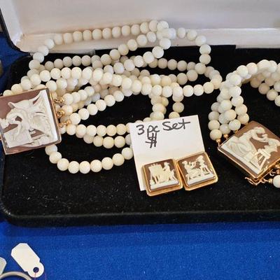 Sale Photo Thumbnail #277