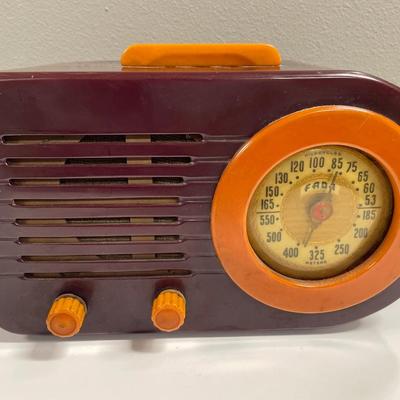 Sale Photo Thumbnail #118: Did turn on but would tune out after a short time
Cord has some flaws
Radio in good condition