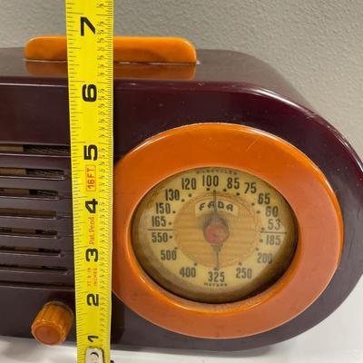 Sale Photo Thumbnail #122: Did turn on but would tune out after a short time
Cord has some flaws
Radio in good condition