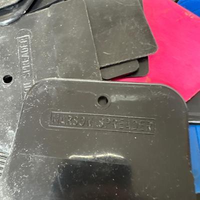 Glazes & Marson Spreaders