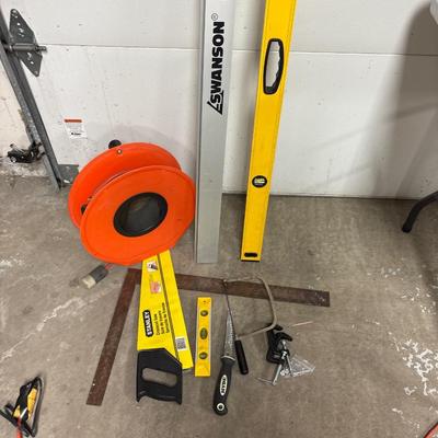6’ level, ext reel, levels & saw