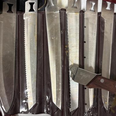 Kai cutlery knife w/blades, gun supplies