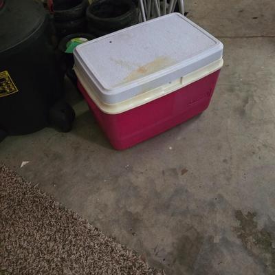 Ice chest