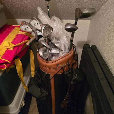 Golf clubs