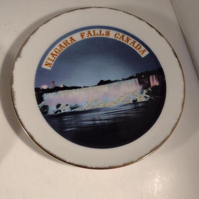 Decorative Souvenir Plates- Five Pieces