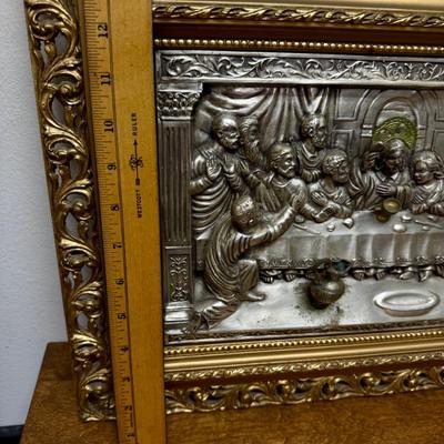 Sale Photo Thumbnail #325: In good condition except for a broken piece of scroll work on the upper right corner of the frame. See photos for details. We don't have the piece that broke out.