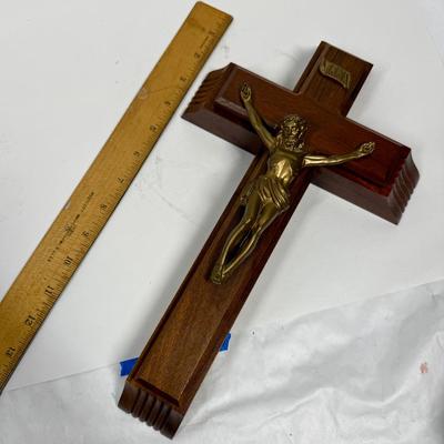 Vintage Wood INRI Catholic Last Rites Jesus Crucifix Cross 12" tall w/ sliding cross stash box for holy water and candles.