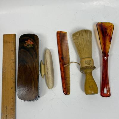 Vintage lot of Grooming Tools - shoe brush, face brush, nail buff, comb, shoe horn wood and early plastics
