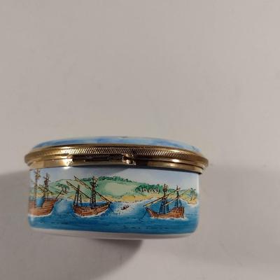 Limited Edition Toye Kenning & Spencer English Enamel Hinged Oval Box- First Landfall in the New World- Number 145/500