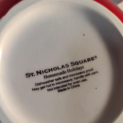 St. Nicholas Square Christmas Design Porcelain Bowls- Three Pieces