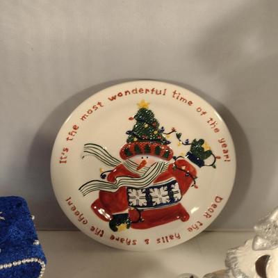Collection of Winter Theme Home Decor