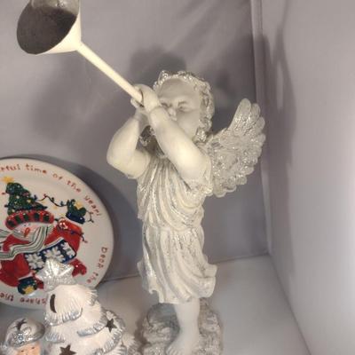 Collection of Winter Theme Home Decor