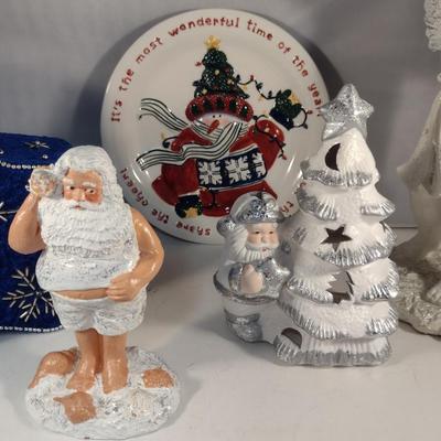 Collection of Winter Theme Home Decor