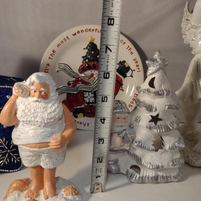 Collection of Winter Theme Home Decor