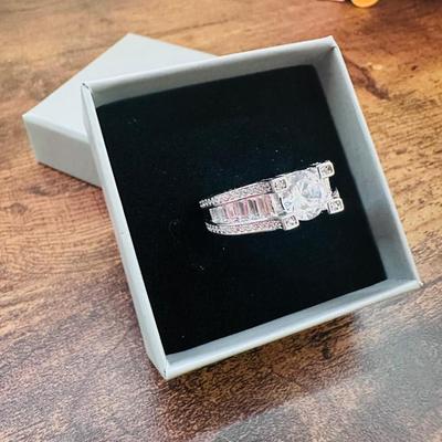 Stunning 1 Piece Stacked Ring