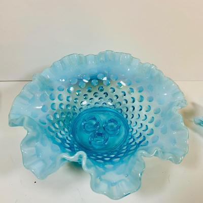 LOT 7: Fenton Hobnail Blue Three Horn Epergne Bud Vase