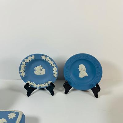 LOT 27: Collection of Wedgwood China Pieces Including Compote, Pitcher, Trinket Box and More