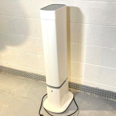 LOT 58: Floor Lamp, Tower Fan / Heater and Stand Fan