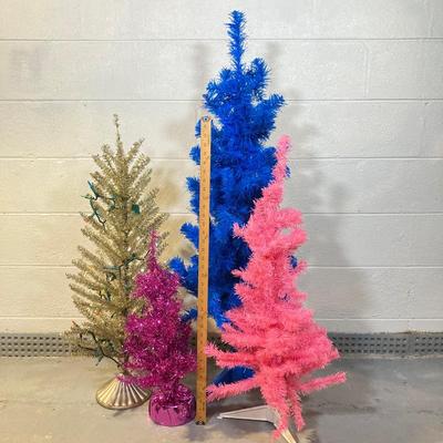 LOT 59: Colorful Christmas Trees and Tote filled with Decorations