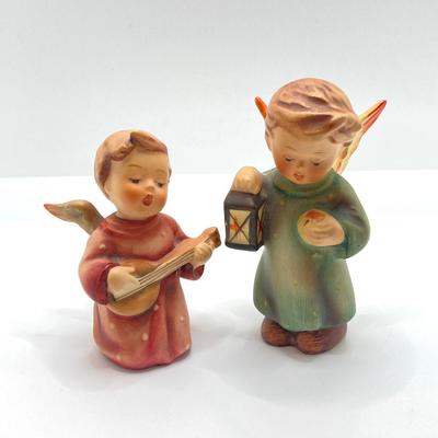LOT 78: Collection of Five Goebel / Hummel Figurines - Goodnight and More
