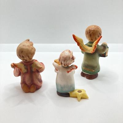 LOT 78: Collection of Five Goebel / Hummel Figurines - Goodnight and More