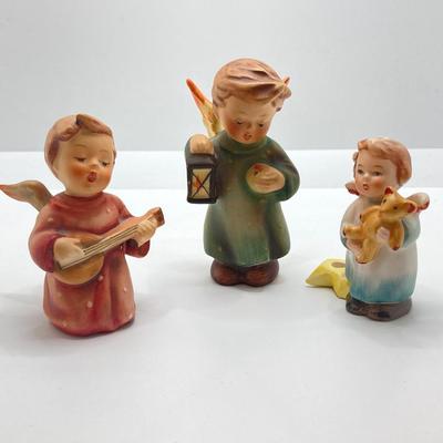 LOT 78: Collection of Five Goebel / Hummel Figurines - Goodnight and More