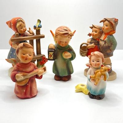 LOT 78: Collection of Five Goebel / Hummel Figurines - Goodnight and More