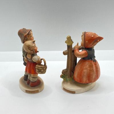 LOT 78: Collection of Five Goebel / Hummel Figurines - Goodnight and More