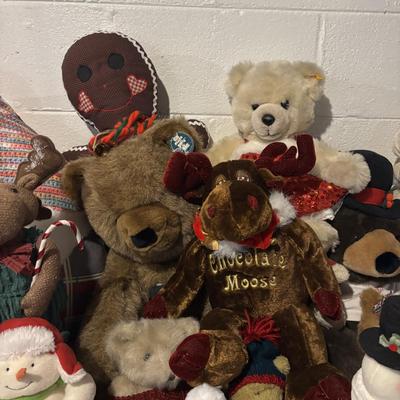 LOT 82: Holiday Plush Bears, Snowmen & Others