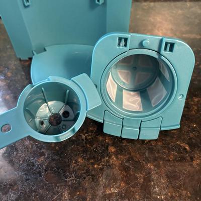 LOT 84: Kitchen Appliances: Ambiano Single Server Coffee Maker, Miiler 2-Slice Retro Toaster & Dash Mini Pizzelle Maker