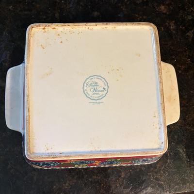 LOT 86: Kitchen Cabinet Cleanout: Corning Ware "Spice of Live", Pioneer Woman, Pyrex and More