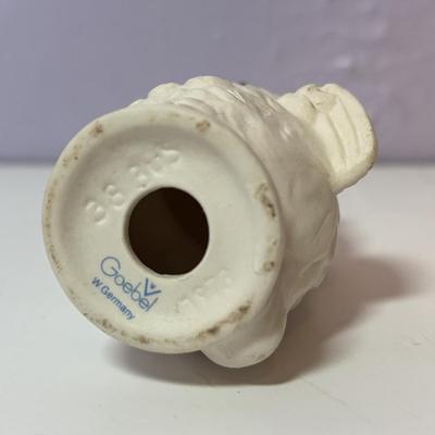LOT 95: Owl Collection: Royal Crown, Goebel, HOMCO