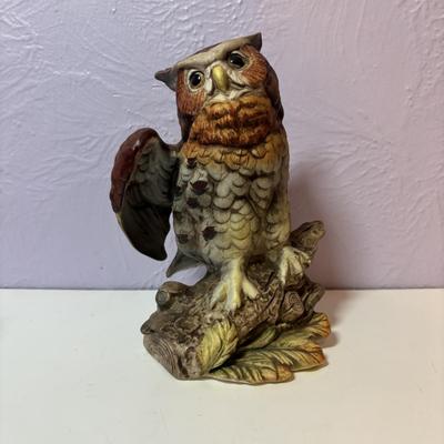 LOT 95: Owl Collection: Royal Crown, Goebel, HOMCO