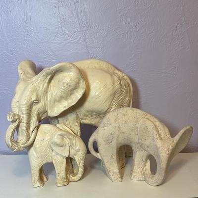 LOT 100: Vintage Chalkware Mother Elephant w/Baby along with a Ceramic Elephant
